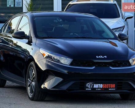 Черный Киа Форте, объемом двигателя 2 л и пробегом 52 тыс. км за 19500 $, фото 5 на Automoto.ua