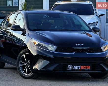 Черный Киа Форте, объемом двигателя 2 л и пробегом 52 тыс. км за 19500 $, фото 4 на Automoto.ua