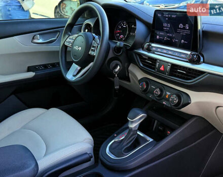 Черный Киа Форте, объемом двигателя 2 л и пробегом 52 тыс. км за 19500 $, фото 18 на Automoto.ua