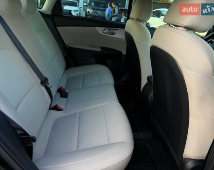 Черный Киа Форте, объемом двигателя 2 л и пробегом 52 тыс. км за 19500 $, фото 29 на Automoto.ua