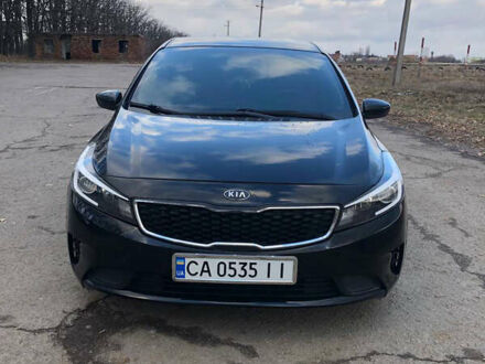 Киа Форте 2016 в Умани на Automoto.ua Черный Киа Форте, объемом двигателя 2 л и пробегом 155 тыс. км за 10800 $, фото 1 на Automoto.ua