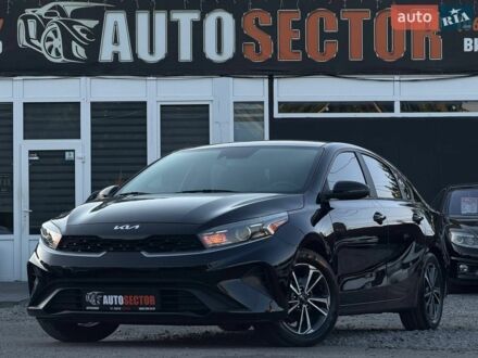 Чорний Кіа Форте, об'ємом двигуна 2 л та пробігом 52 тис. км за 15800 $, фото 1 на Automoto.ua