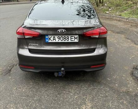 Коричневый Киа Форте, объемом двигателя 2 л и пробегом 107 тыс. км за 11000 $, фото 2 на Automoto.ua