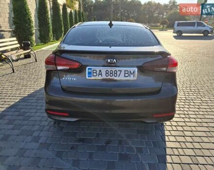 Коричневый Киа Форте, объемом двигателя 2 л и пробегом 242 тыс. км за 10000 $, фото 15 на Automoto.ua