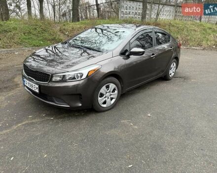 Коричневый Киа Форте, объемом двигателя 2 л и пробегом 107 тыс. км за 11000 $, фото 1 на Automoto.ua