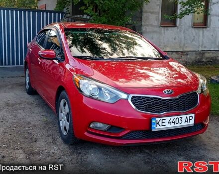 Красный Киа Форте, объемом двигателя 2 л и пробегом 280 тыс. км за 7999 $, фото 2 на Automoto.ua