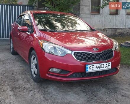 Киа Форте 2013 в Днепре (Днепропетровске) на Automoto.ua Красный Киа Форте, объемом двигателя 2 л и пробегом 280 тыс. км за 7199 $, фото 10 на Automoto.ua