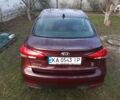 Червоний Кіа Форте, об'ємом двигуна 2 л та пробігом 135 тис. км за 9800 $, фото 1 на Automoto.ua