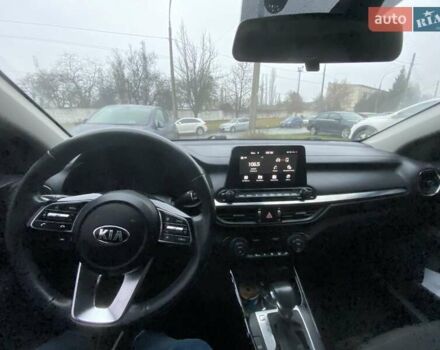 Красный Киа Форте, объемом двигателя 2 л и пробегом 101 тыс. км за 13800 $, фото 25 на Automoto.ua