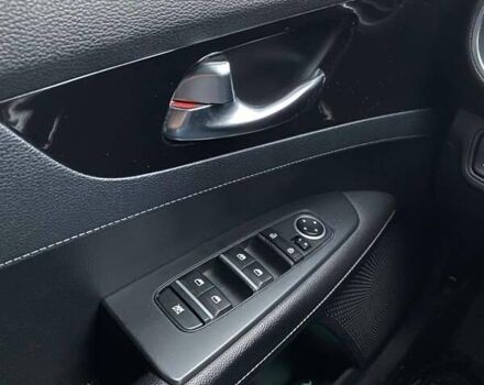 Красный Киа Форте, объемом двигателя 2 л и пробегом 101 тыс. км за 13800 $, фото 23 на Automoto.ua