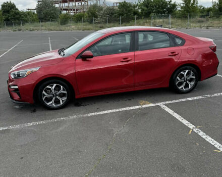 Червоний Кіа Форте, об'ємом двигуна 2 л та пробігом 100 тис. км за 13000 $, фото 2 на Automoto.ua