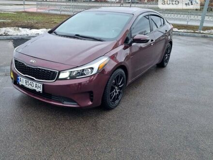 Червоний Кіа Форте, об'ємом двигуна 2 л та пробігом 170 тис. км за 9500 $, фото 1 на Automoto.ua