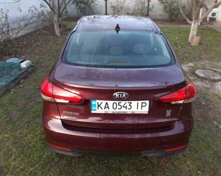 Красный Киа Форте, объемом двигателя 2 л и пробегом 135 тыс. км за 9800 $, фото 1 на Automoto.ua
