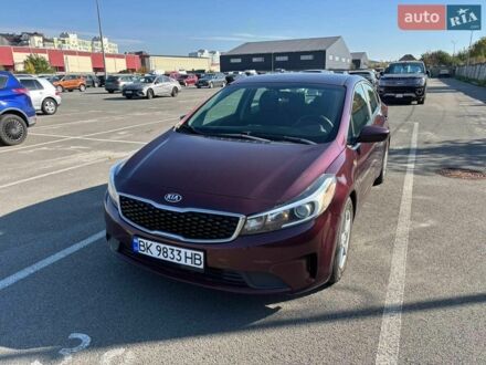 Червоний Кіа Форте, об'ємом двигуна 2 л та пробігом 130 тис. км за 9800 $, фото 1 на Automoto.ua