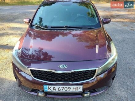 Красный Киа Форте, объемом двигателя 2 л и пробегом 367 тыс. км за 7300 $, фото 1 на Automoto.ua
