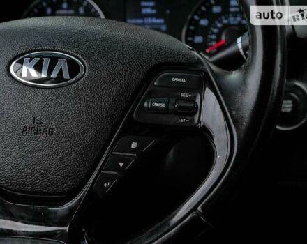 Кіа Форте, об'ємом двигуна 0 л та пробігом 127 тис. км за 2100 $, фото 13 на Automoto.ua