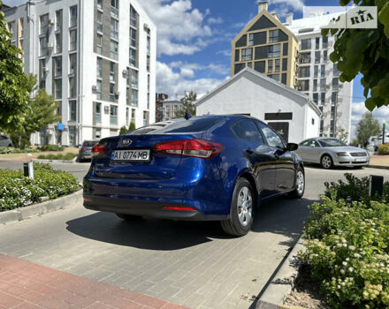 Кіа Форте, об'ємом двигуна 0 л та пробігом 75 тис. км за 11000 $, фото 7 на Automoto.ua