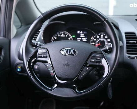 Киа Форте, объемом двигателя 0 л и пробегом 92 тыс. км за 11800 $, фото 15 на Automoto.ua