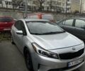 Серый Киа Форте, объемом двигателя 2 л и пробегом 200 тыс. км за 118 $, фото 1 на Automoto.ua