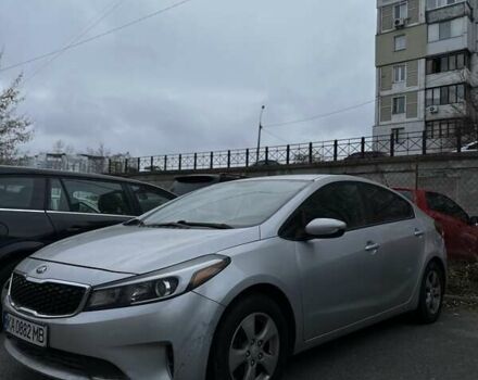 Серый Киа Форте, объемом двигателя 2 л и пробегом 200 тыс. км за 118 $, фото 3 на Automoto.ua