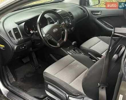 Сірий Кіа Форте, об'ємом двигуна 2 л та пробігом 212 тис. км за 8790 $, фото 16 на Automoto.ua