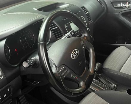 Сірий Кіа Форте, об'ємом двигуна 2 л та пробігом 212 тис. км за 8790 $, фото 19 на Automoto.ua