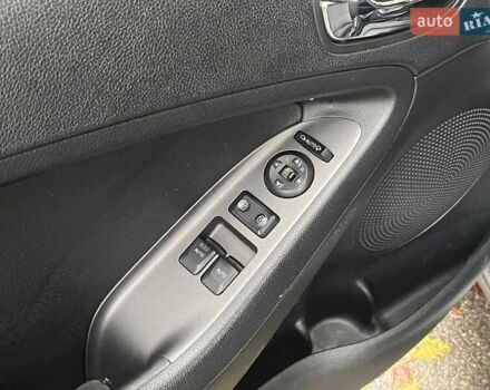 Сірий Кіа Форте, об'ємом двигуна 2 л та пробігом 212 тис. км за 8790 $, фото 15 на Automoto.ua