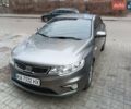 Серый Киа Форте, объемом двигателя 1.59 л и пробегом 340 тыс. км за 5400 $, фото 1 на Automoto.ua