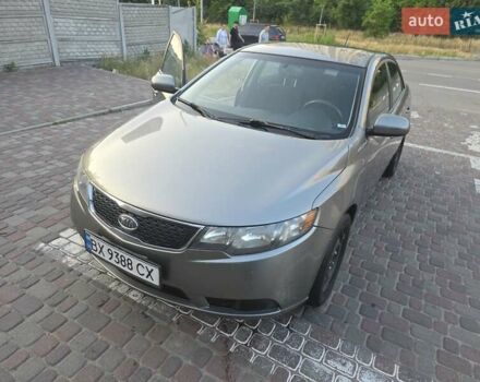 Сірий Кіа Форте, об'ємом двигуна 2 л та пробігом 247 тис. км за 8000 $, фото 9 на Automoto.ua