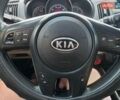 Серый Киа Форте, объемом двигателя 2 л и пробегом 286 тыс. км за 6600 $, фото 19 на Automoto.ua