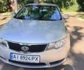 Серый Киа Форте, объемом двигателя 2 л и пробегом 320 тыс. км за 6300 $, фото 4 на Automoto.ua