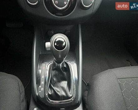 Серый Киа Форте, объемом двигателя 2 л и пробегом 250 тыс. км за 7200 $, фото 34 на Automoto.ua