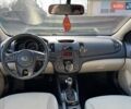 Серый Киа Форте, объемом двигателя 2 л и пробегом 192 тыс. км за 7100 $, фото 12 на Automoto.ua
