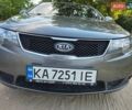 Серый Киа Форте, объемом двигателя 2 л и пробегом 286 тыс. км за 6600 $, фото 12 на Automoto.ua