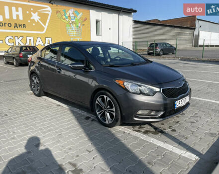 Серый Киа Форте, объемом двигателя 2 л и пробегом 160 тыс. км за 7200 $, фото 2 на Automoto.ua