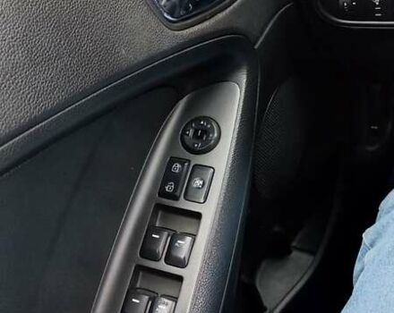 Серый Киа Форте, объемом двигателя 1.6 л и пробегом 218 тыс. км за 7200 $, фото 7 на Automoto.ua