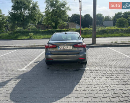 Серый Киа Форте, объемом двигателя 2 л и пробегом 160 тыс. км за 7200 $, фото 7 на Automoto.ua