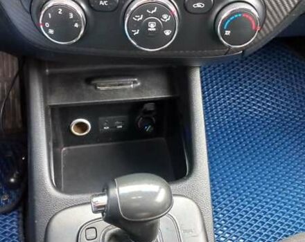 Серый Киа Форте, объемом двигателя 1.6 л и пробегом 218 тыс. км за 7200 $, фото 8 на Automoto.ua