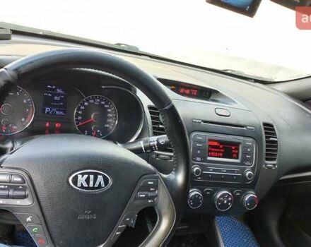 Серый Киа Форте, объемом двигателя 1.6 л и пробегом 218 тыс. км за 7200 $, фото 10 на Automoto.ua