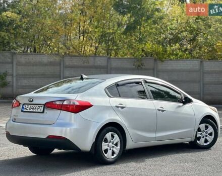 Серый Киа Форте, объемом двигателя 1.8 л и пробегом 179 тыс. км за 7700 $, фото 9 на Automoto.ua