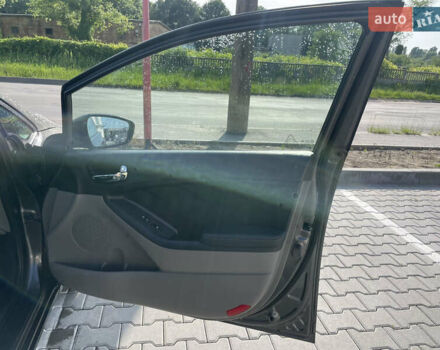 Серый Киа Форте, объемом двигателя 2 л и пробегом 160 тыс. км за 7200 $, фото 29 на Automoto.ua