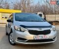 Серый Киа Форте, объемом двигателя 1.8 л и пробегом 177 тыс. км за 7700 $, фото 3 на Automoto.ua