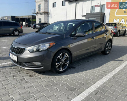 Серый Киа Форте, объемом двигателя 2 л и пробегом 160 тыс. км за 7200 $, фото 1 на Automoto.ua