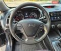 Серый Киа Форте, объемом двигателя 2 л и пробегом 180 тыс. км за 7200 $, фото 17 на Automoto.ua