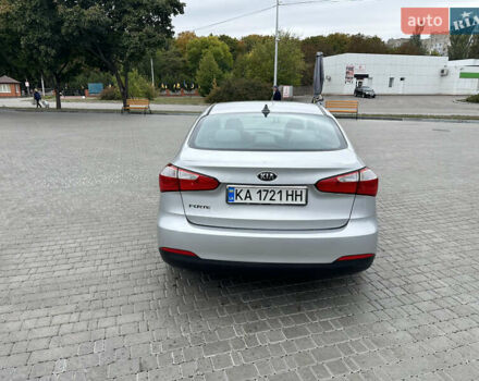 Сірий Кіа Форте, об'ємом двигуна 1.8 л та пробігом 174 тис. км за 7800 $, фото 5 на Automoto.ua