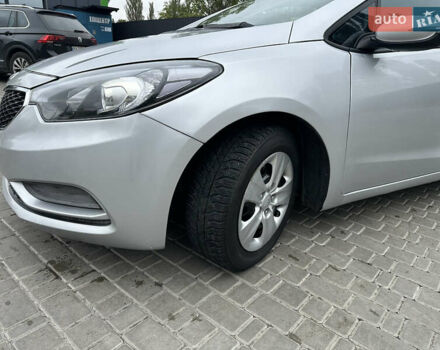 Сірий Кіа Форте, об'ємом двигуна 1.8 л та пробігом 174 тис. км за 7800 $, фото 6 на Automoto.ua