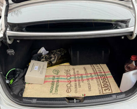 Серый Киа Форте, объемом двигателя 1.8 л и пробегом 302 тыс. км за 7850 $, фото 7 на Automoto.ua