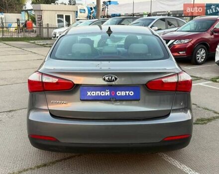 Сірий Кіа Форте, об'ємом двигуна 1.8 л та пробігом 160 тис. км за 8500 $, фото 4 на Automoto.ua
