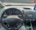 Сірий Кіа Форте, об'ємом двигуна 2 л та пробігом 256 тис. км за 12000 $, фото 15 на Automoto.ua