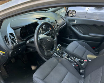 Серый Киа Форте, объемом двигателя 2 л и пробегом 90 тыс. км за 9200 $, фото 30 на Automoto.ua